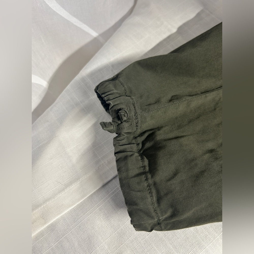 Gwen Olive Cargo Pants - Picture 9 of 11